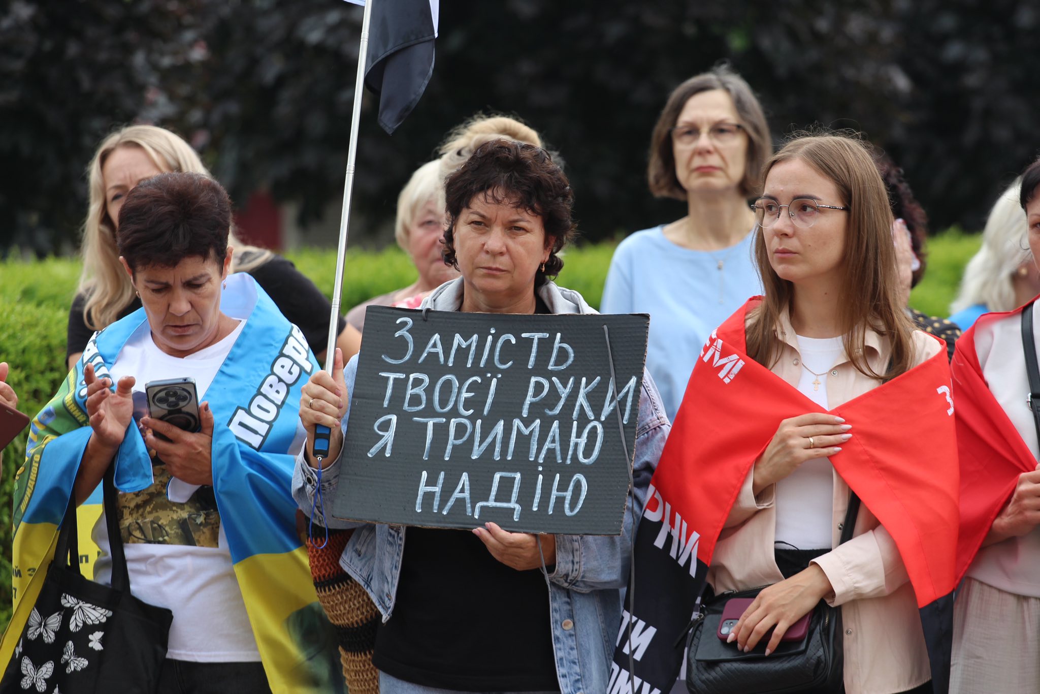 В Умані підняли чорно-білий «Прапор Надії» - фото 8