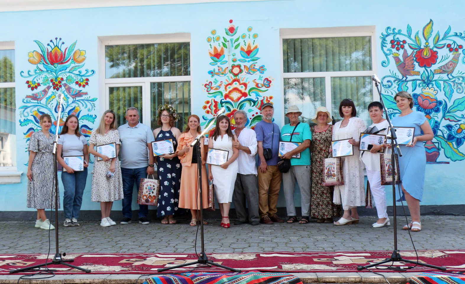 На Вінниччині художники з усієї України розписали стіни шкіл, садочків та хат - фото 3