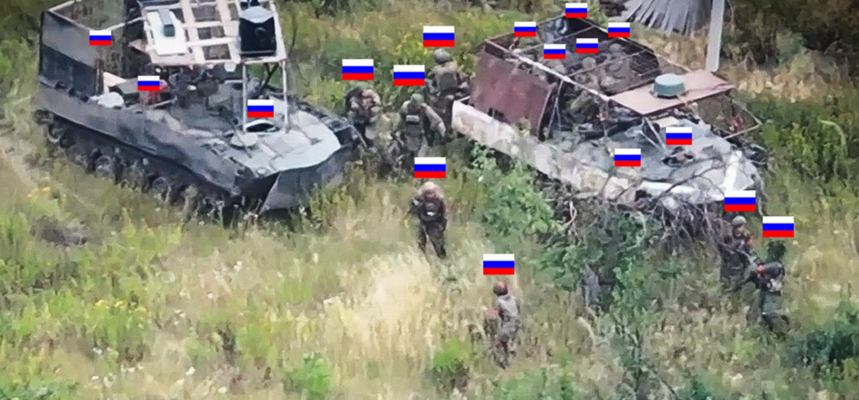 Оборона Часового Яру триває. Українські воїни знищили російські прапори - фото 9
