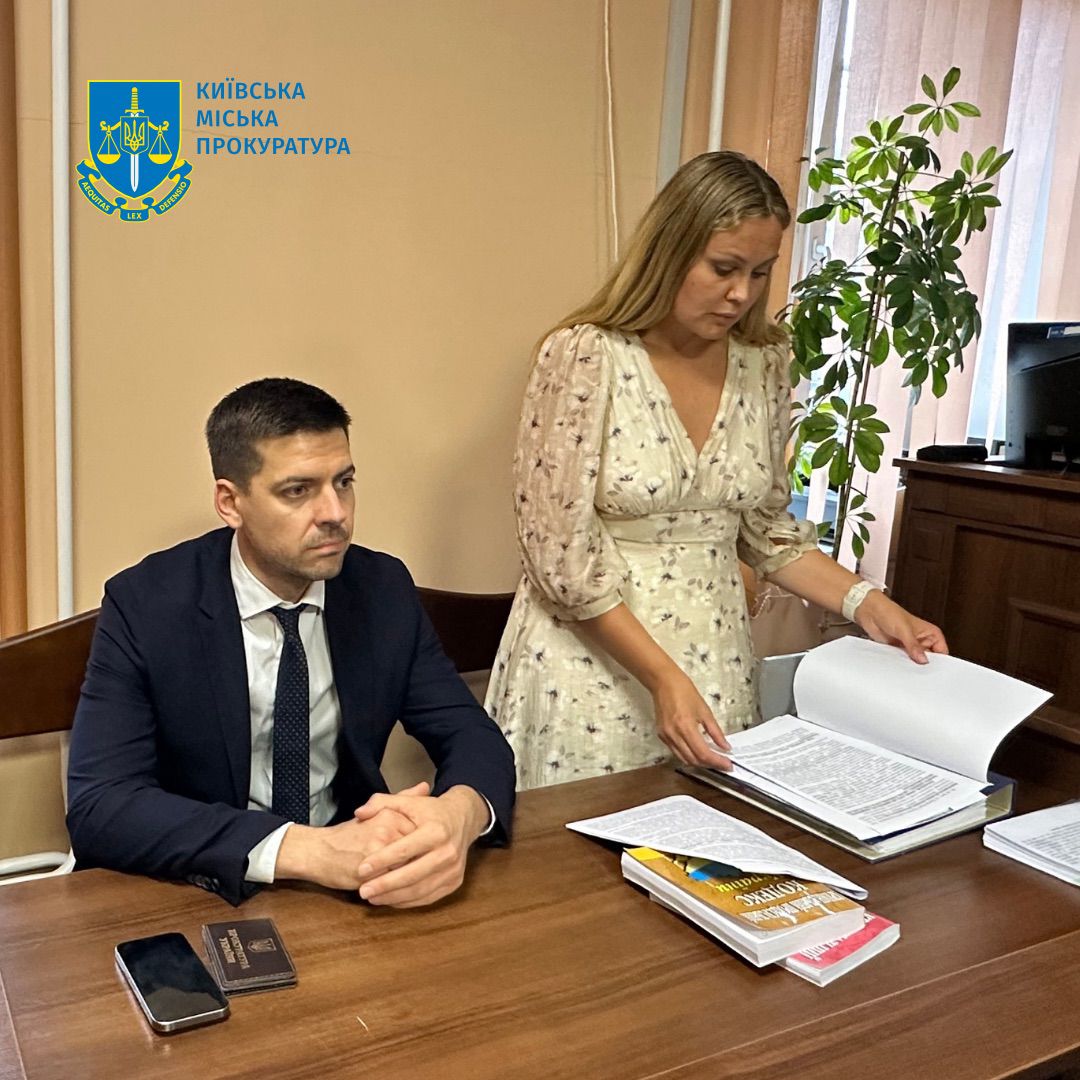 У Києві 57-річний чоловік ґвалтував дітей 8 та 12 років
