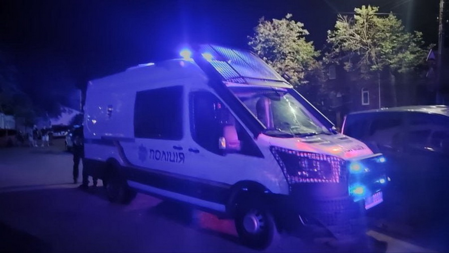 Вечірній протест біля стадіону: що відомо про конфлікт з ТЦК у Вінниці