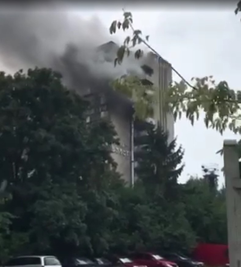Горить готель у Львові