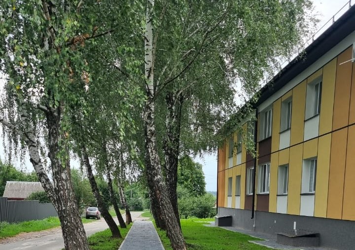 У Бородянці завершується капремонт багатоквартирного будинку, пошкодженого внаслідок агресії РФ