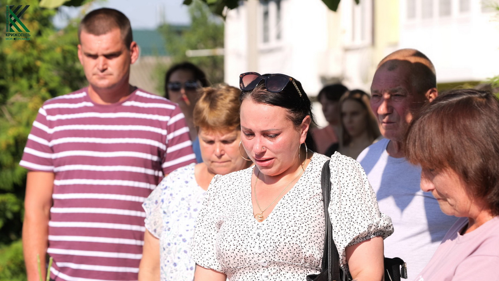 У громаді на Вінниччині рідним полеглих воїнів передали державні нагороди - фото 4