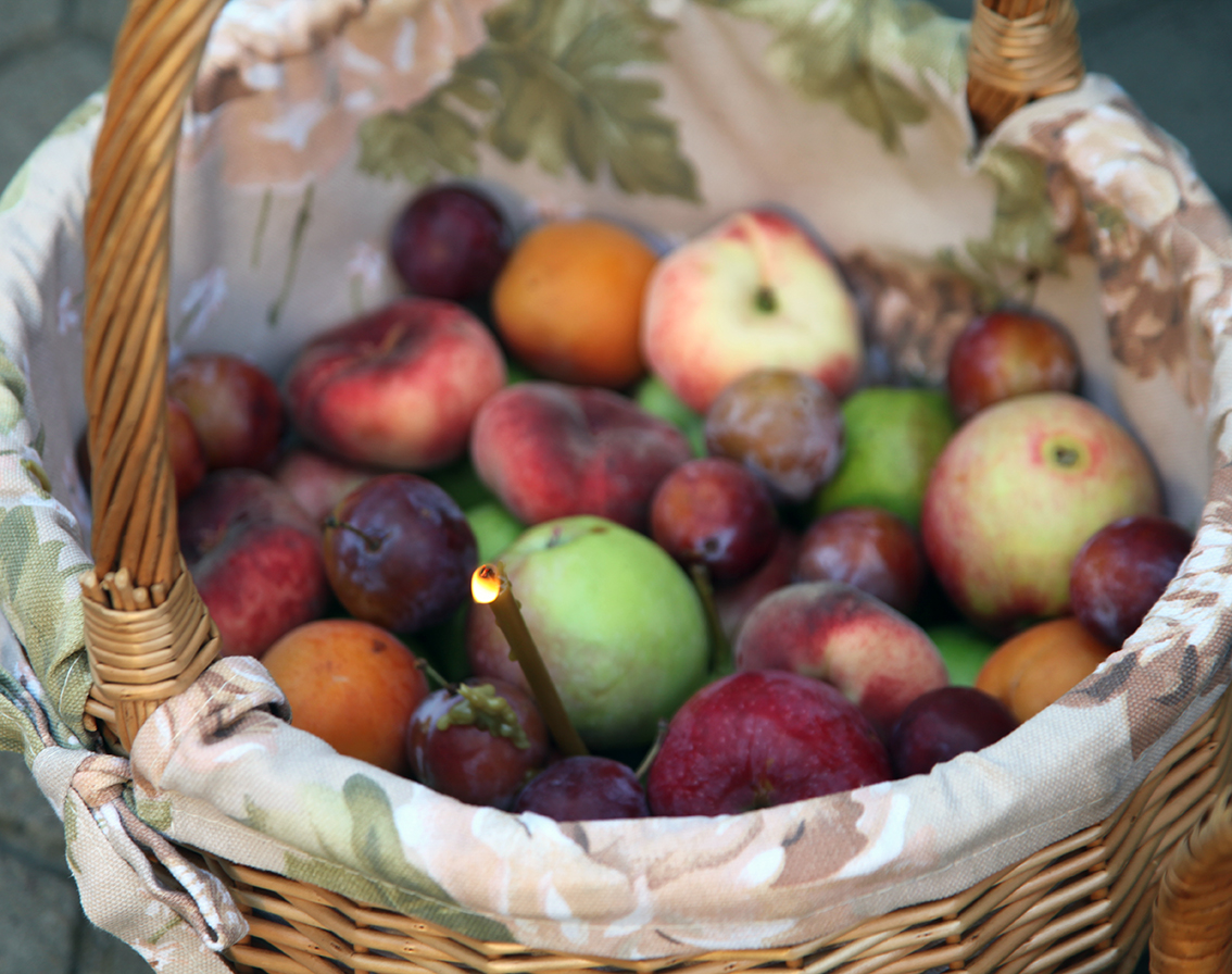 Яблучний Спас у Черкасах: в соборі помолилися за військо та мир в Україні - фото 3