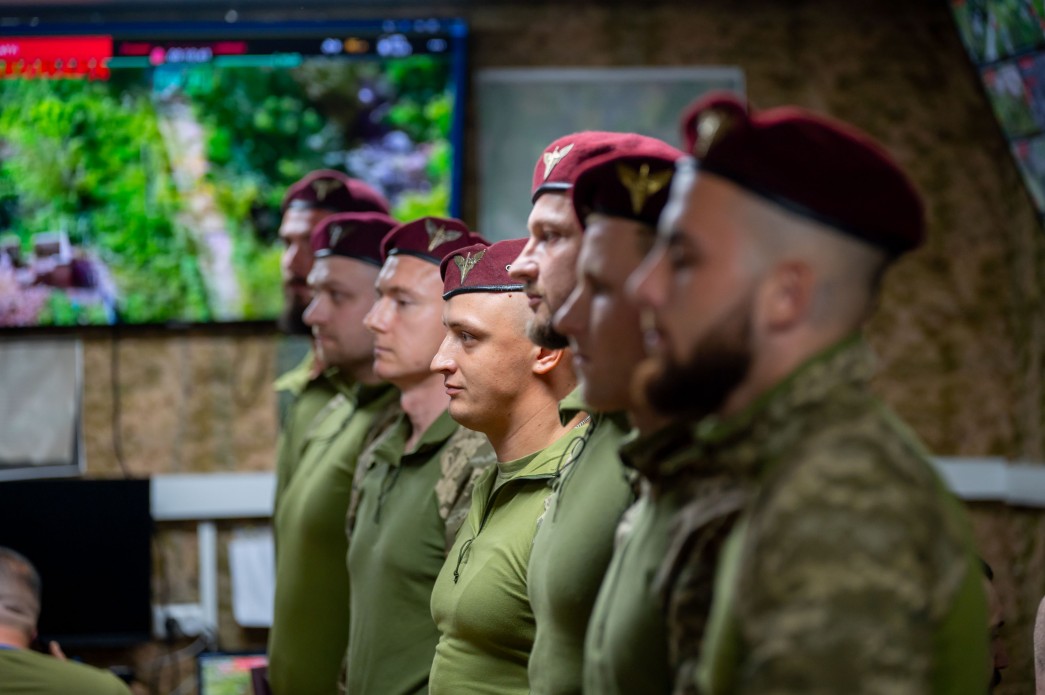 Героя України отримав Андрій Луговий, який пройшов 12 км під щільним російським обстрілом - фото 6