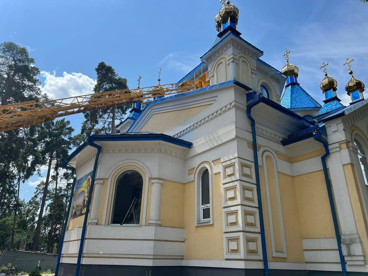 У Бучі пошкоджено понад 50 будинків, дитячий садочок та церкву