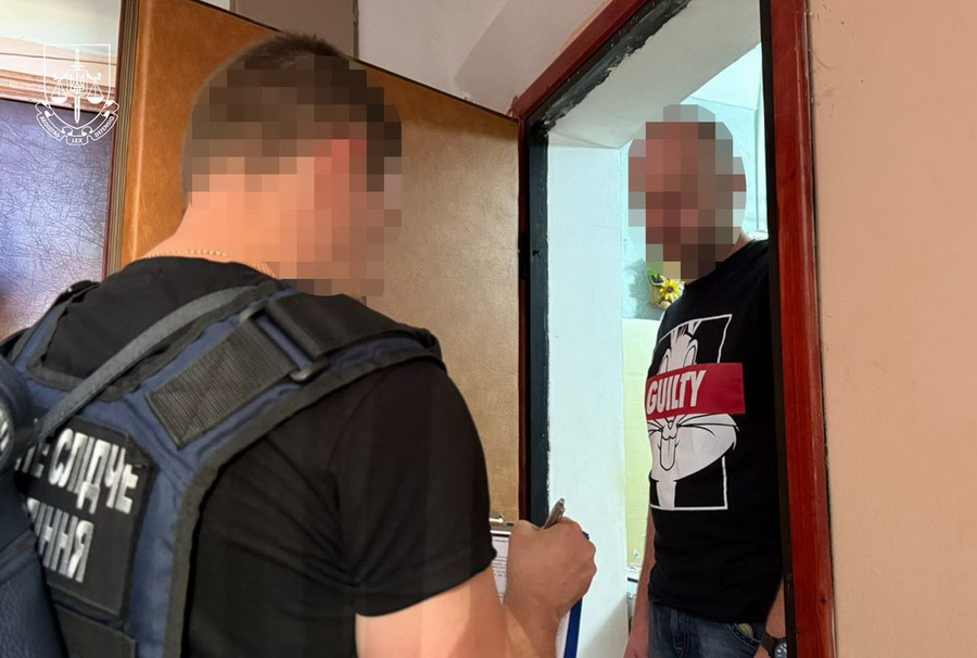 Операція «Опікун»: обшуки проводили у двадцяти областях й на Вінниччині, 27 чоловікам повідомили про підозру - фото 2