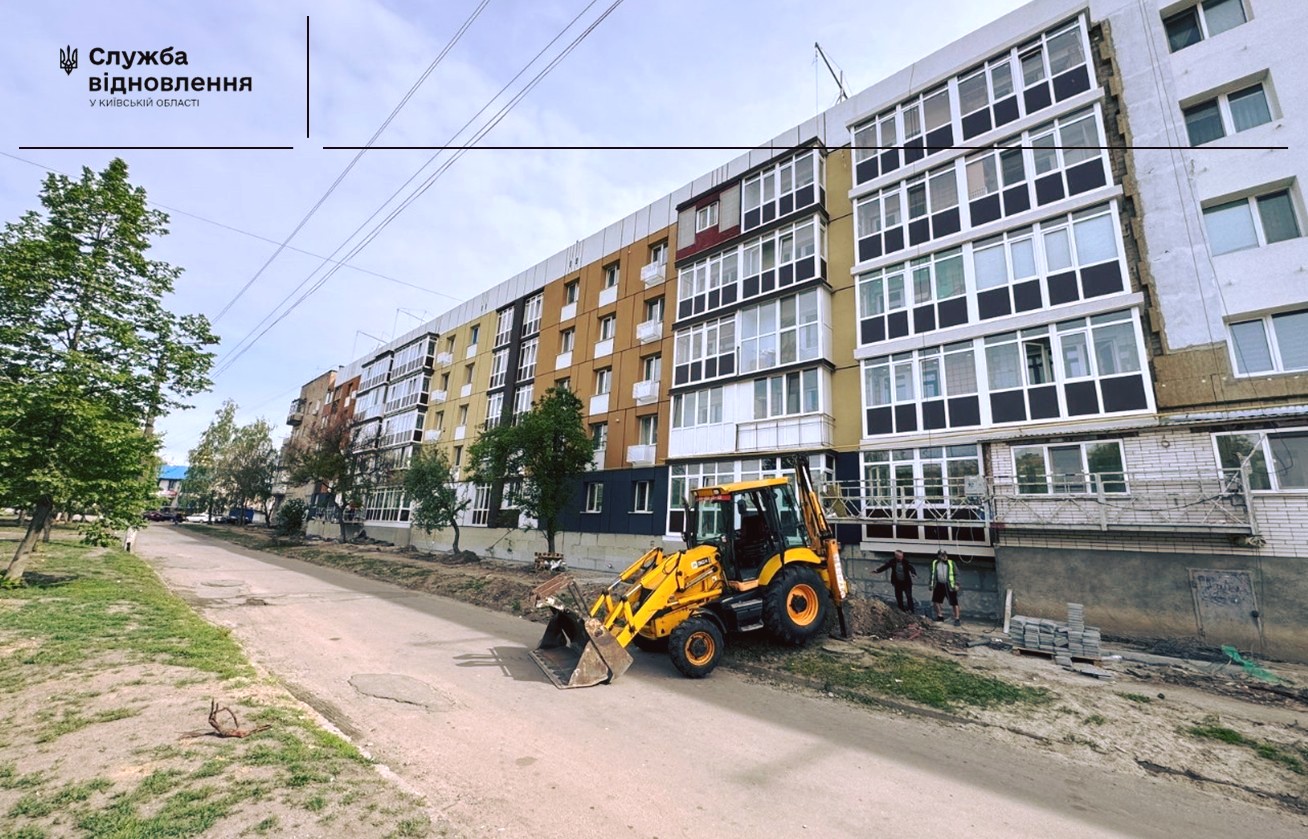 У Бородянці триває відбудова пошкодженої п’ятиповерхівки на Парковій - фото 2
