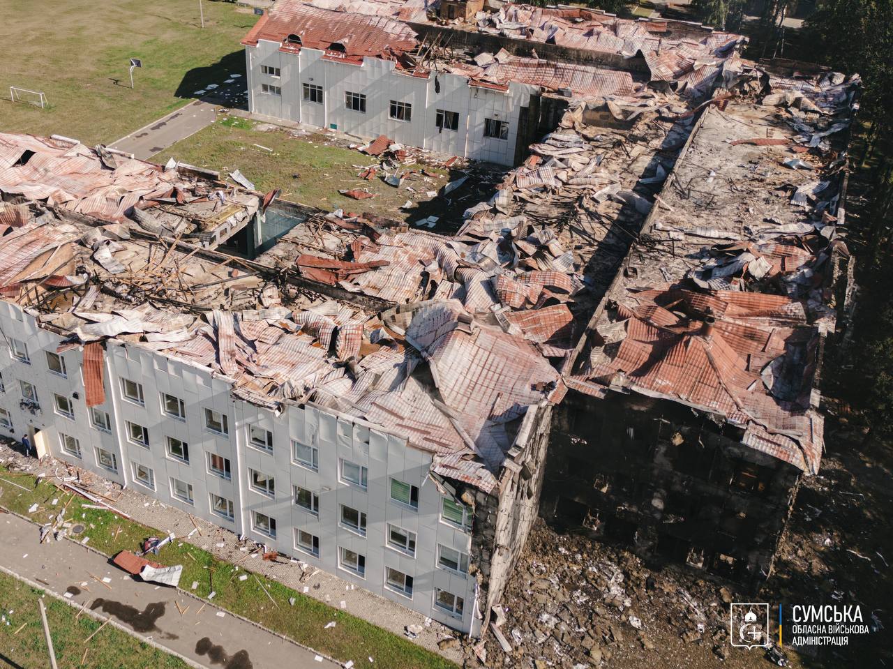 Ракета і дрони зруйнували Сумський державний університет. Фото - фото 3