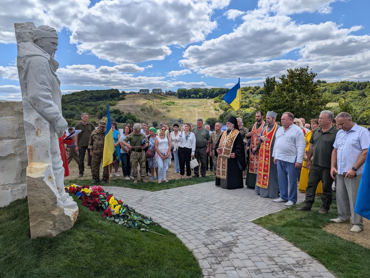 На Черкащині освятили меморіал Герою України Олександру Мацієвському - фото 2