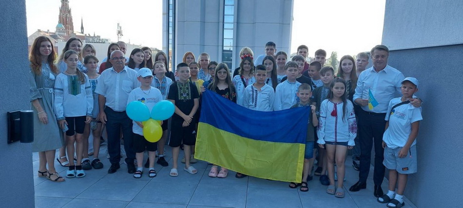 З відпочинку в Хорватії повернулися до Вінниці 35 дітей захисників - фото 9