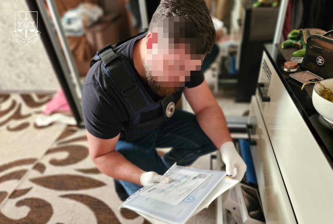 Керівників підрозділів Уманської міськради притягнули до відповідальності за збитки в бюджеті - фото 2