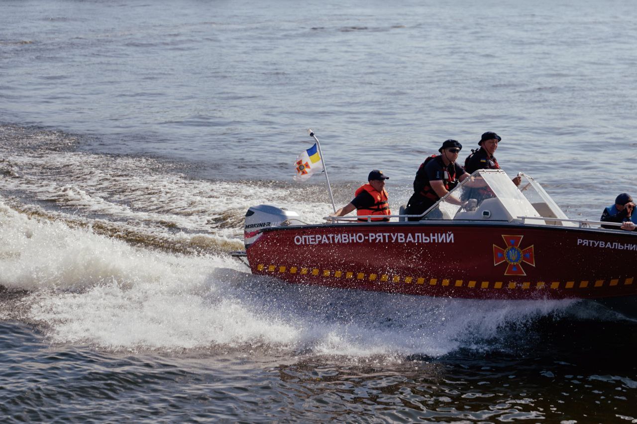 Порятунок на воді, з неба і з-під води: на Черкащині відбулися масштабні тренування - фото 2