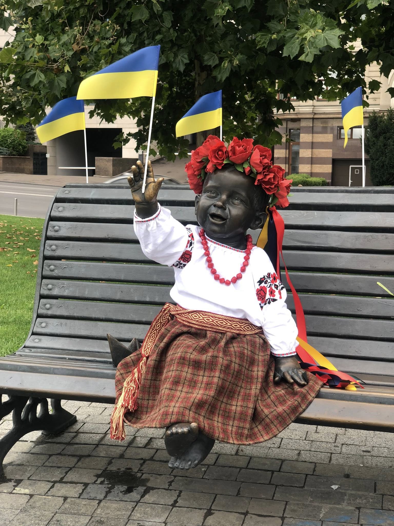 Малюків-засновників Києва святково вбрали до Дня незалежності України - фото 7