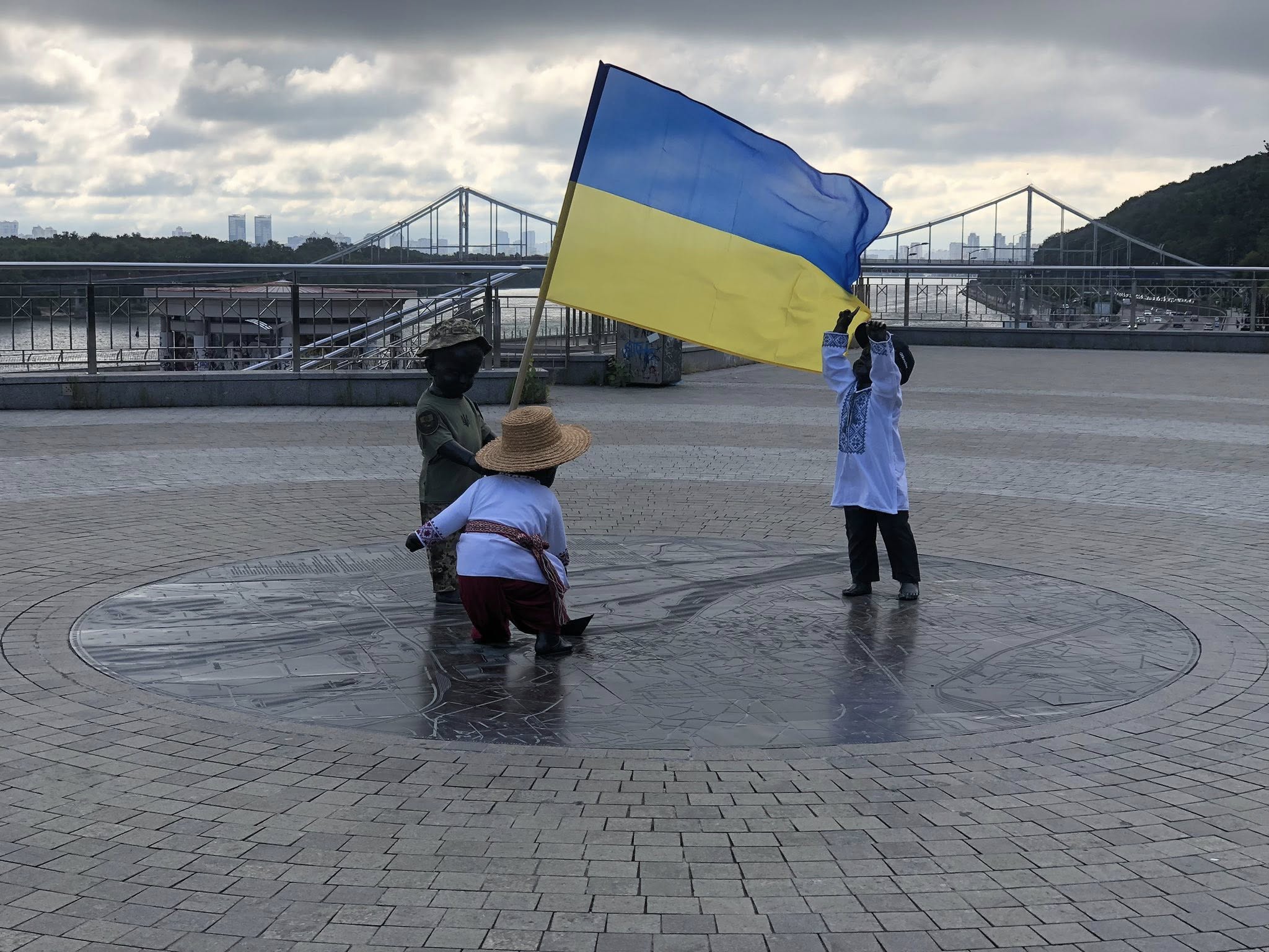 Малюків-засновників Києва святково вбрали до Дня незалежності України - фото 3