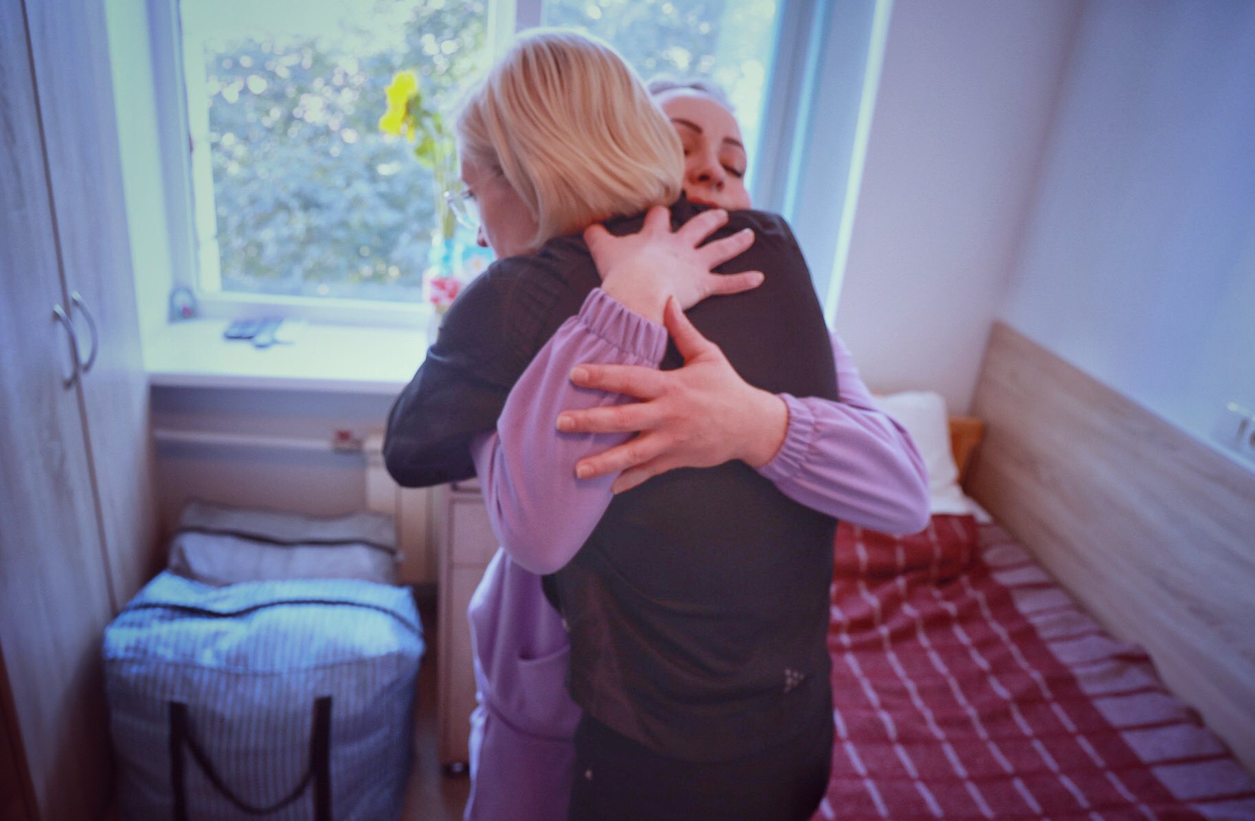 Звільнені з полону цивільні українці розповіли, що допомагало їм триматися в неволі