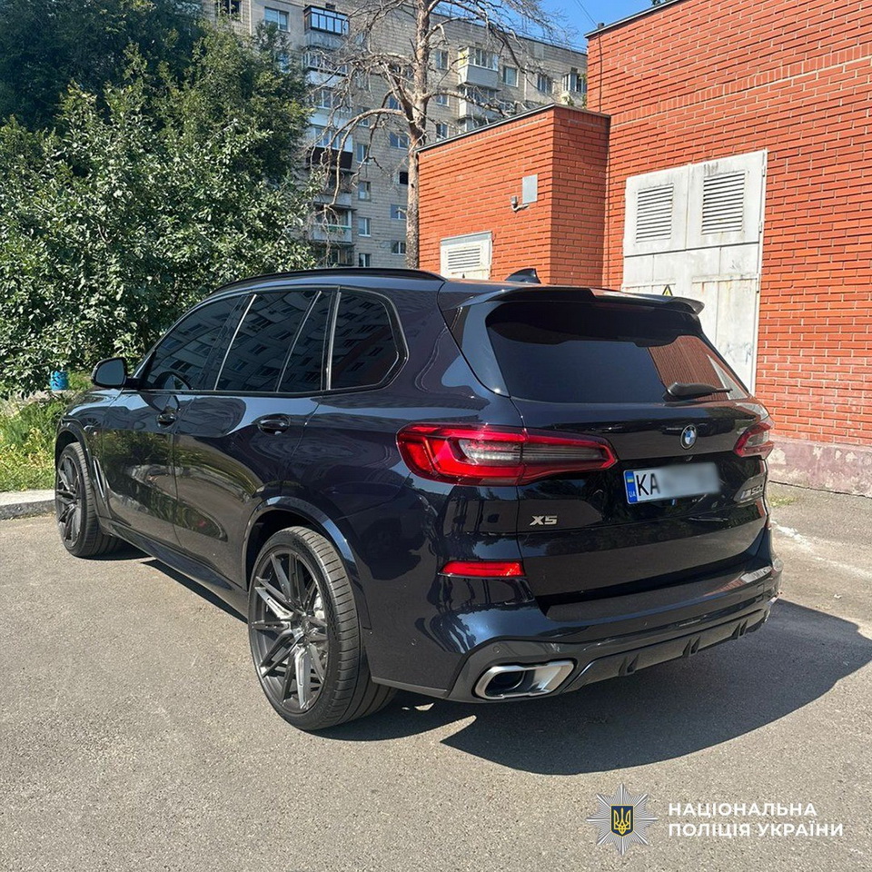 Брати ексміліціонери з Вінниччини організували у столиці підпільні гральні заклади - фото 9