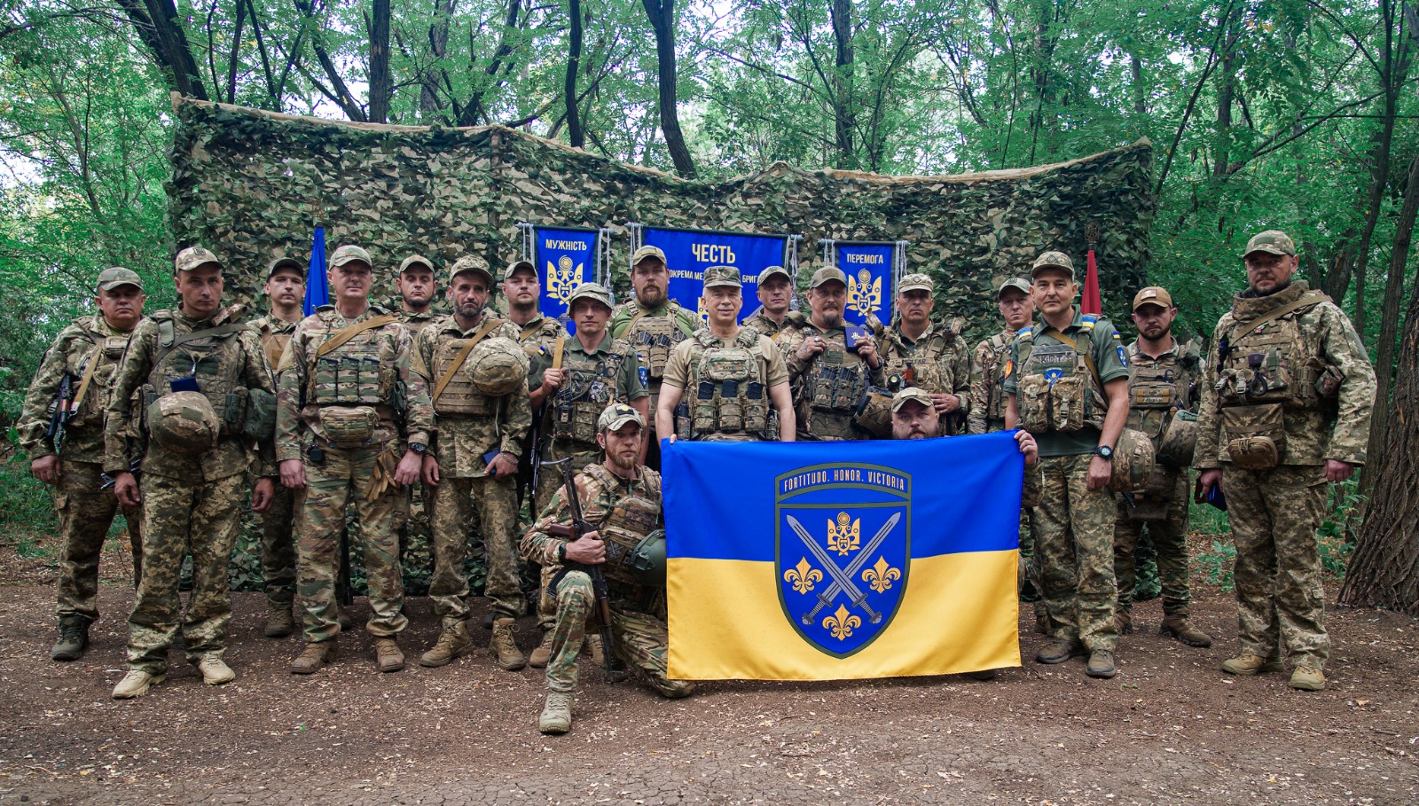 Воїн з Черкащини отримав «Срібний хрест» від Головнокомандувача ЗСУ - фото 2