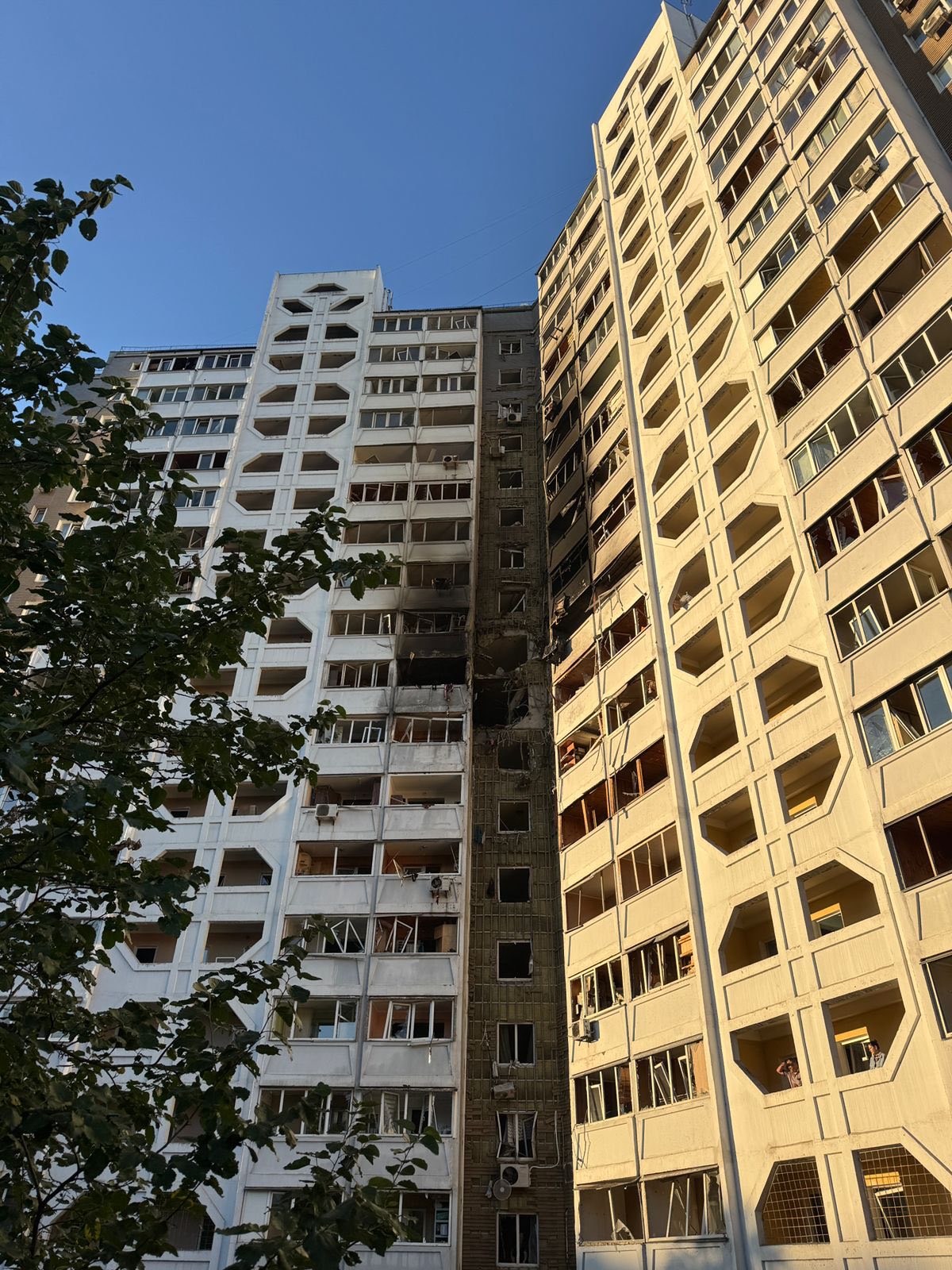 Кількість загиблих у столиці зросла до 12 осіб, серед них — троє дітей - фото 8