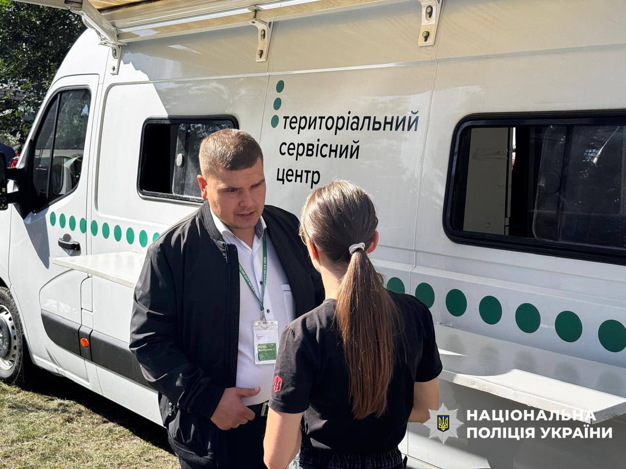 У Дарницькому районі працюють бригади з відновлення документів для постраждалих - фото 2