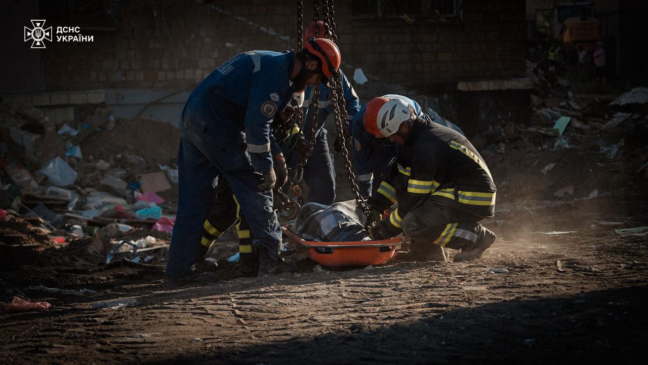 У Києві офіційно підтверджено загибель 19 людей, 4 з них – діти - фото 3