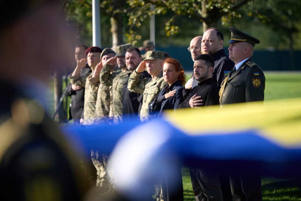 На Національному військовому меморіальному кладовищі на Київщині відбулась перша церемонія поховання - фото 2