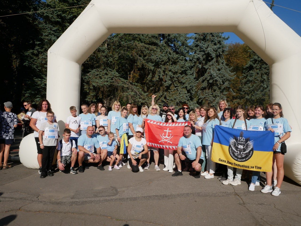 У Вінниці понад тисячу людей долучилися до забігу «Шаную воїнів, біжу за героїв України» - фото 12