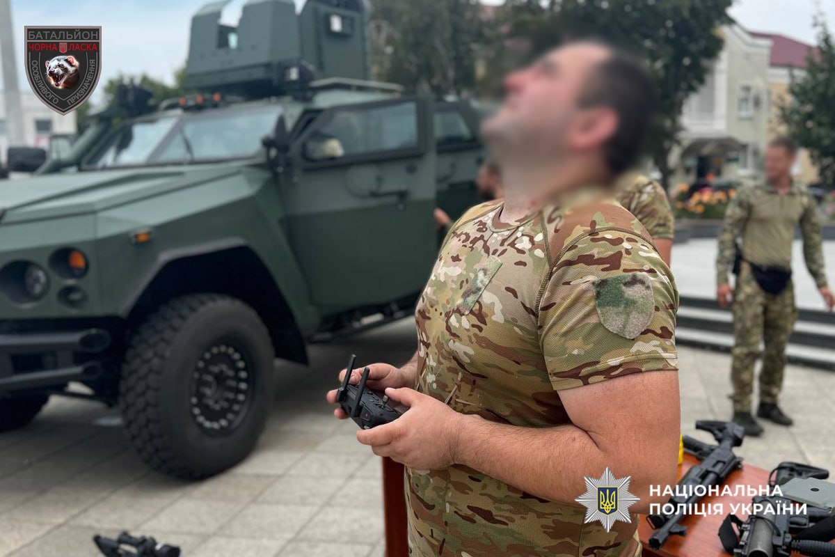 На Золотоніщині бійці розповіли про особливості служби у підрозділі «Чорна ласка» - фото 2
