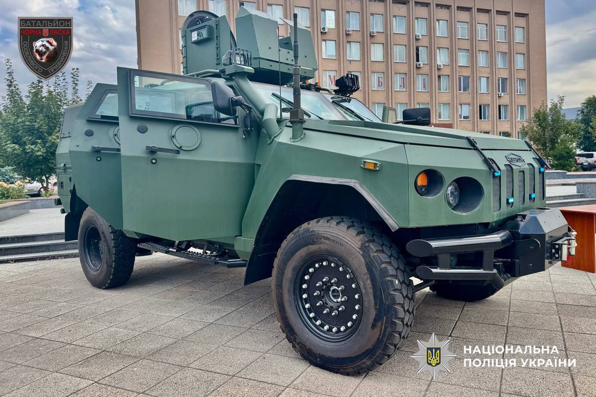 На Золотоніщині бійці розповіли про особливості служби у підрозділі «Чорна ласка» - фото 3