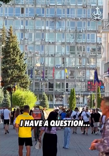 Музеї, солодощі та фонтан: як блогер з Каліфорнії подорожував Вінницею