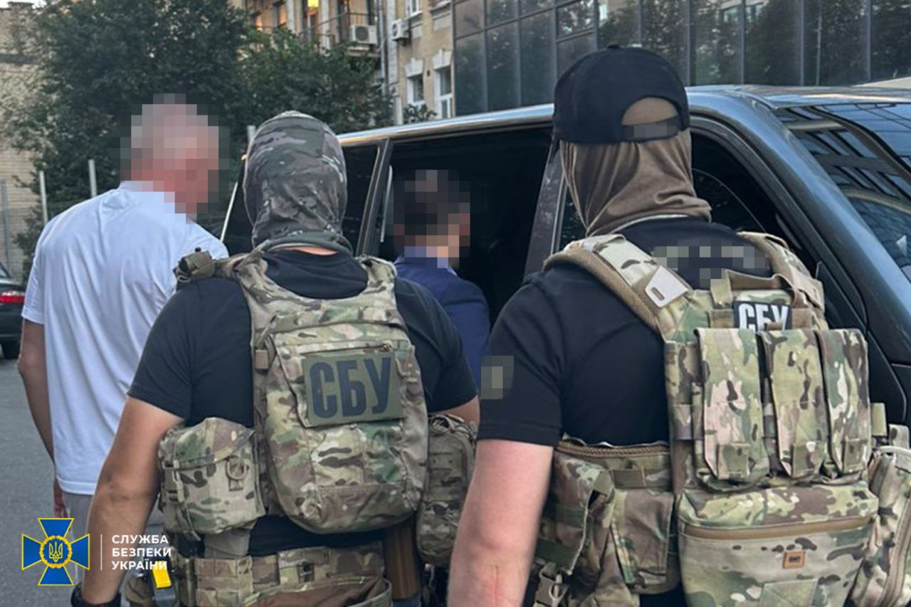 СБУ затримала у Києві колишнього топподатківця, який створив «конвертцентр» з тіньовим обігом у 1,5 млрд грн
