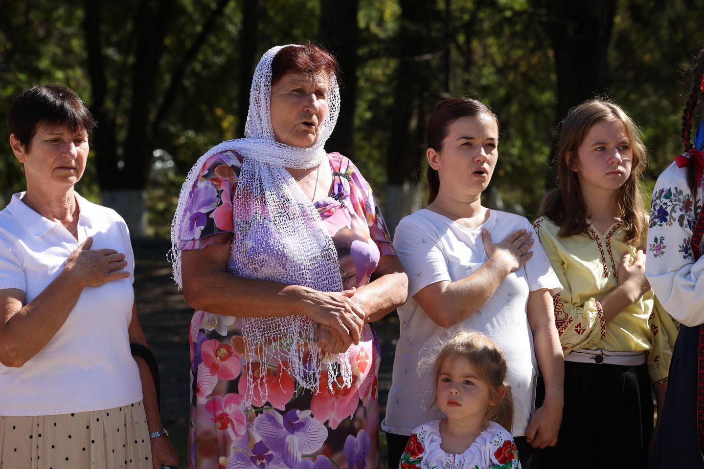 У громаді на Вінниччині 14 родин ВПО отримали ключі від нових смарт-квартир - фото 12