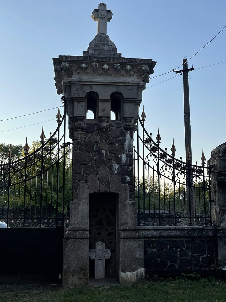 Усипальниця Потоцьких на Вінниччині: таємниці Подільської землі - фото 2
