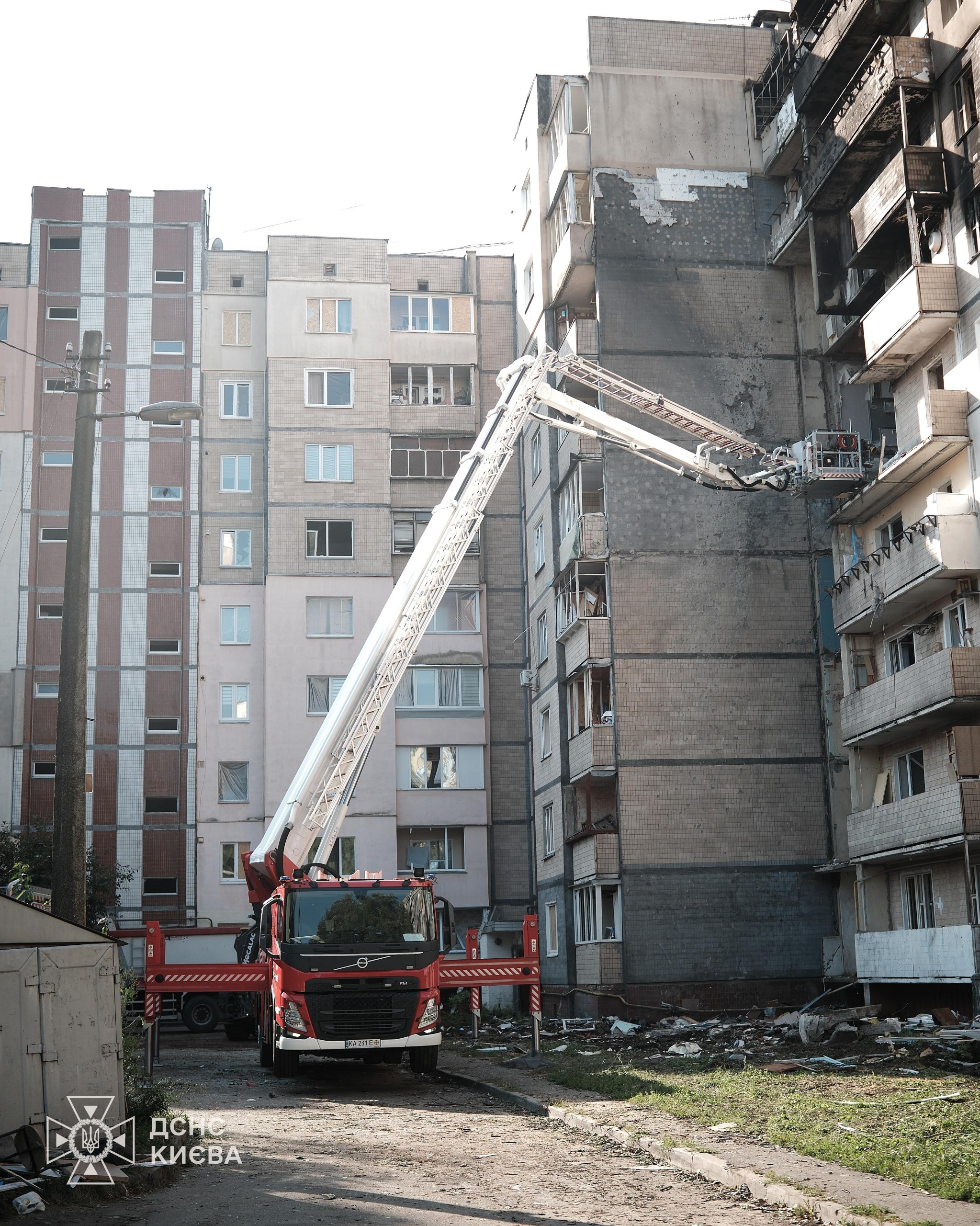 У Києві завершили аварійно-рятувальні роботи в Святошинському районі