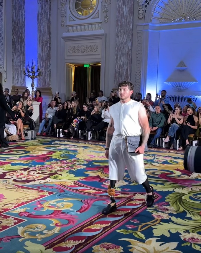 На подіум Ukrainian Fashion Week в Києві вийшли ветерани російсько-української війни - фото 4