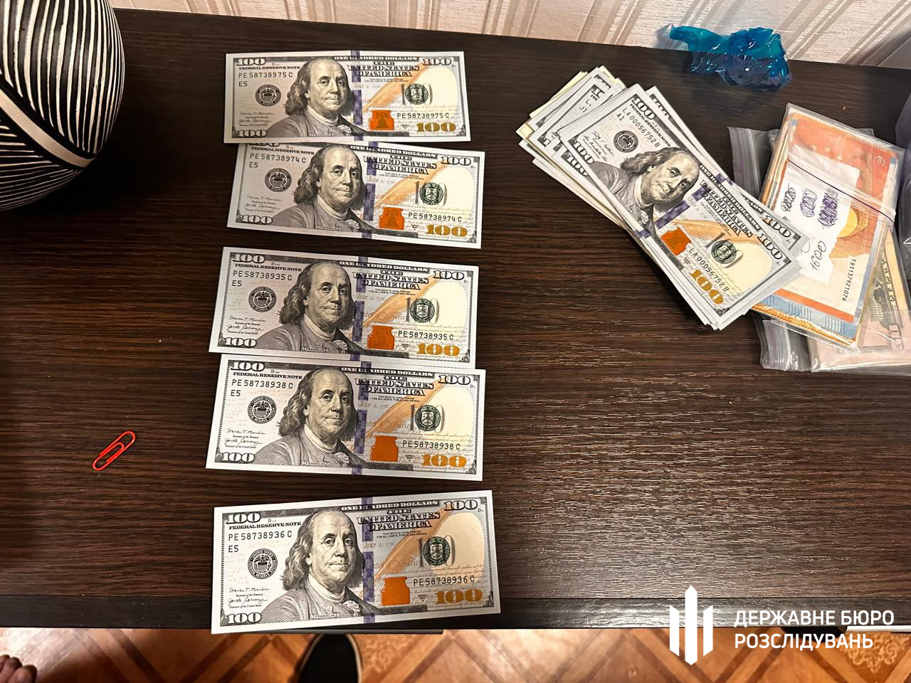 Київський посадовець отримував хабарі під виглядом «кави зі Львова»