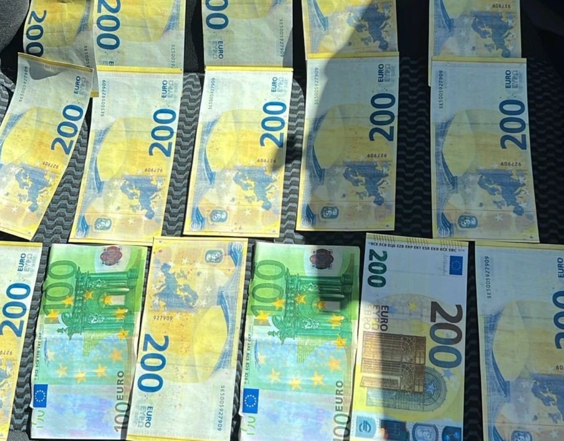 Працівники ТЦК обіцяли відправити за кордон за 8 тисяч євро