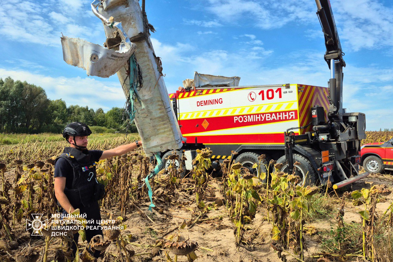 На Київщині знайшли залишки ракети Х-69 із бойовою частиною - фото 2