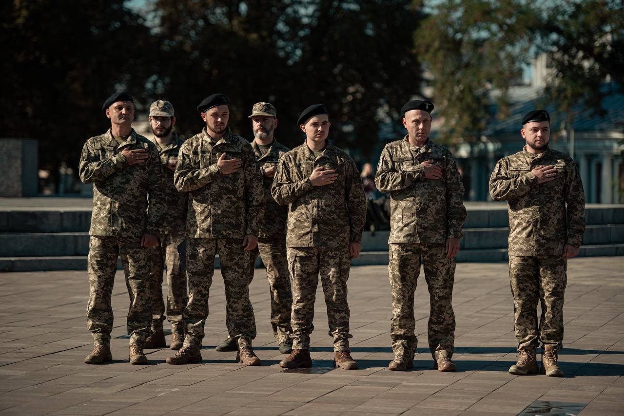 У Києві відкрили пам’ятний знак, присвячений воїнам-танкістам - фото 2