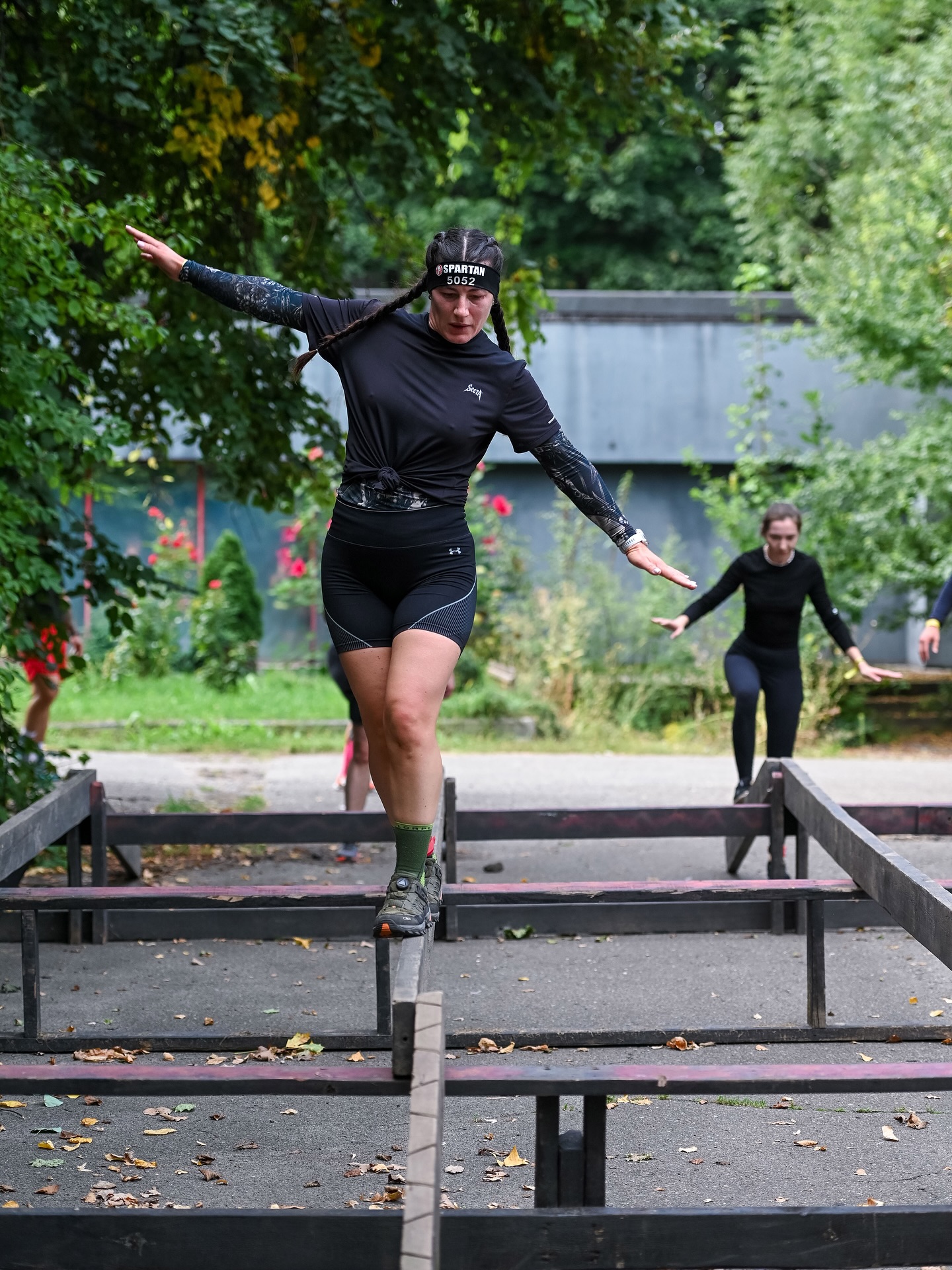 Багнюка, канати, екстрим: у Києві відбувся забіг Spartan на підтримку ГУР - фото 5