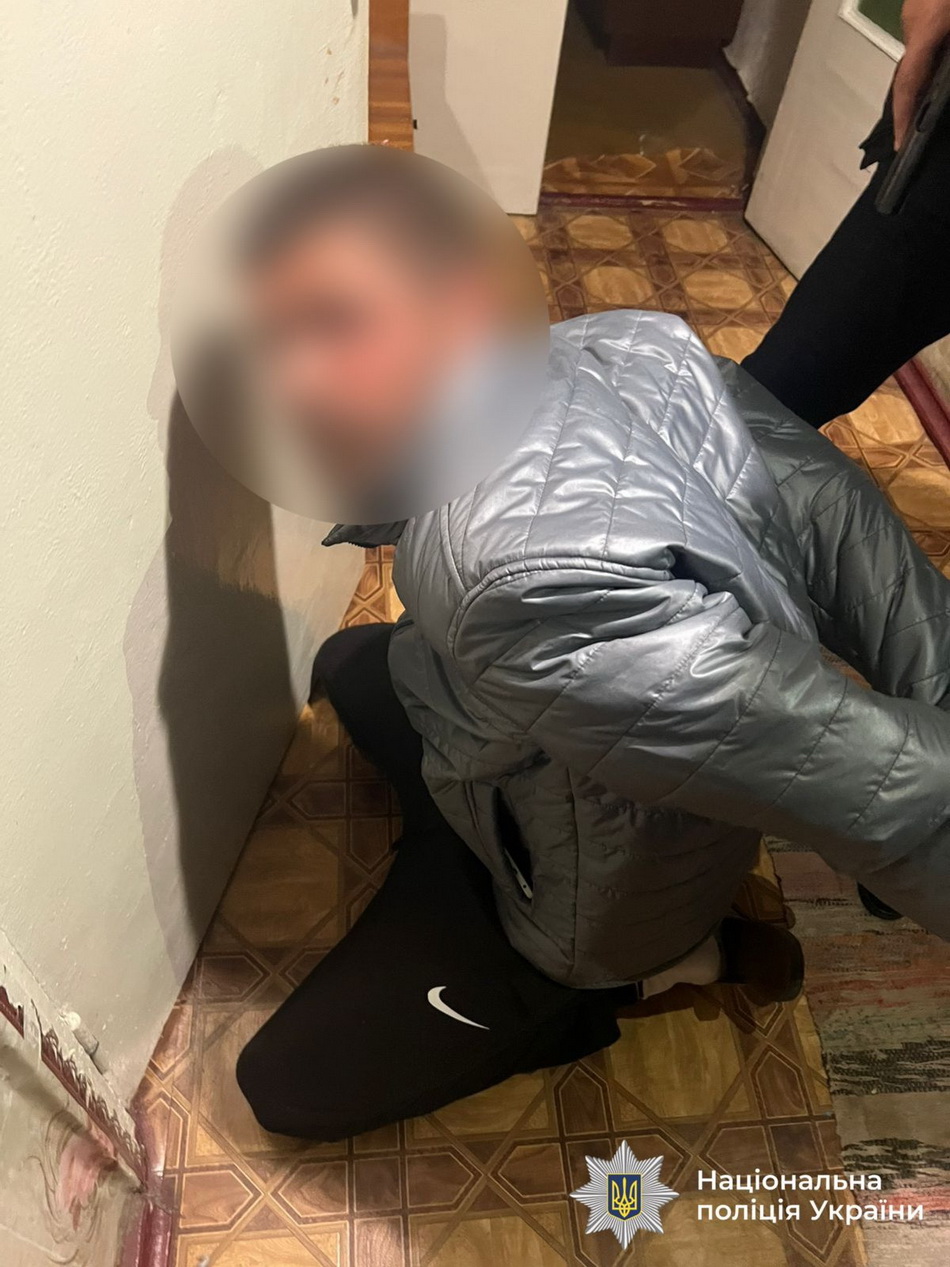 На Вінниччині п'яний чоловік убив пенсіонерку, бо вона не позичила грошей