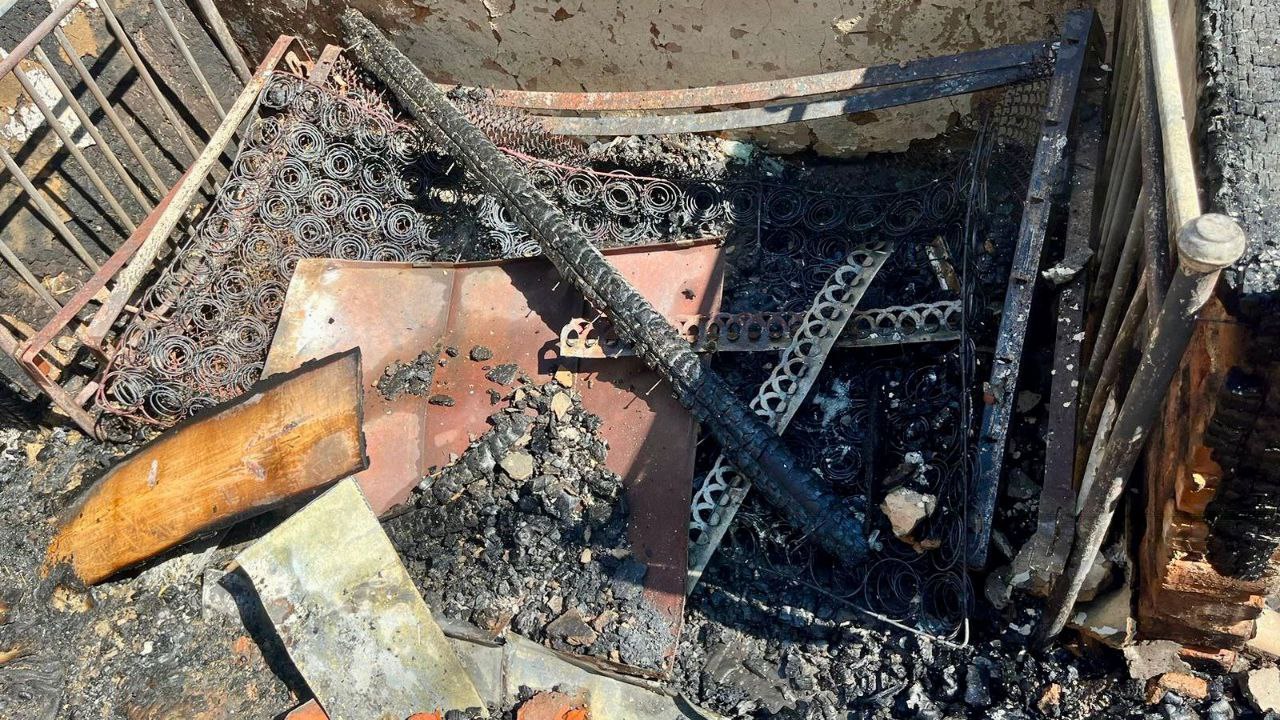 Поліція Київщини розслідує обставини пожежі, в якій загинула жінка - фото 3
