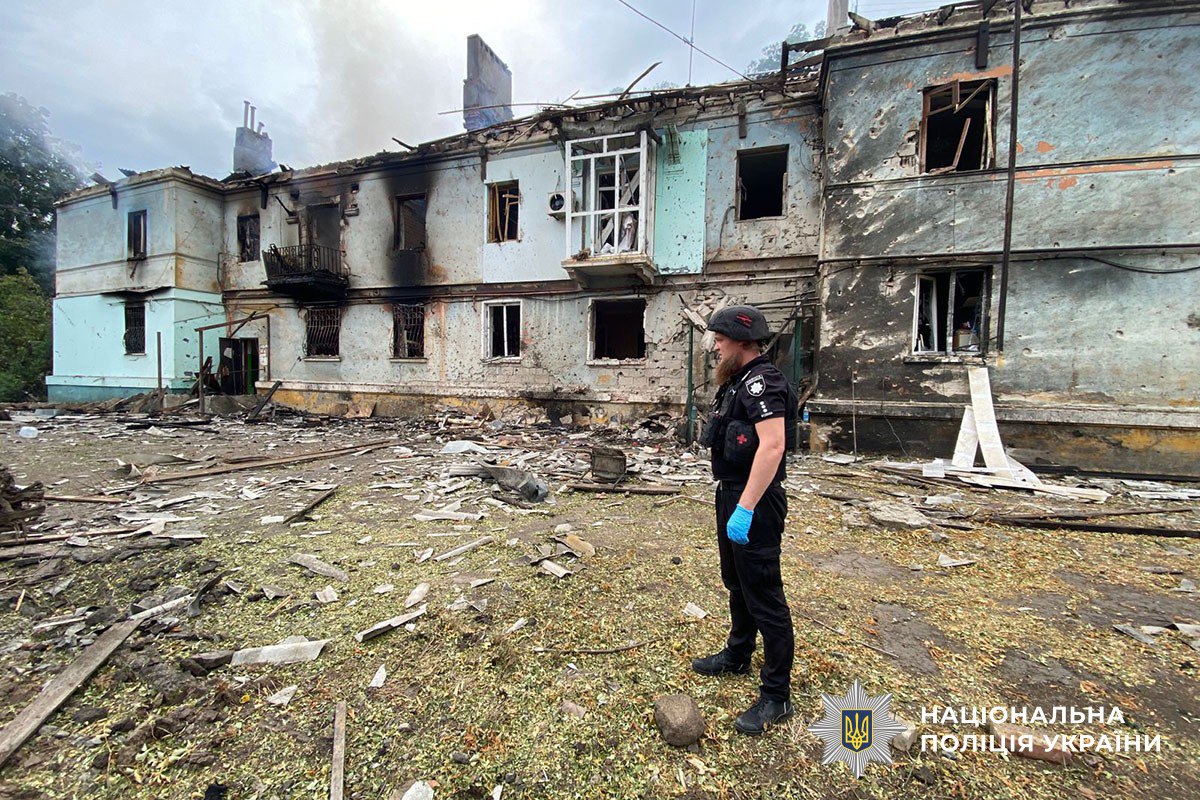 П’ятеро людей загинули у Костянтинівці внаслідок прильоту бомби