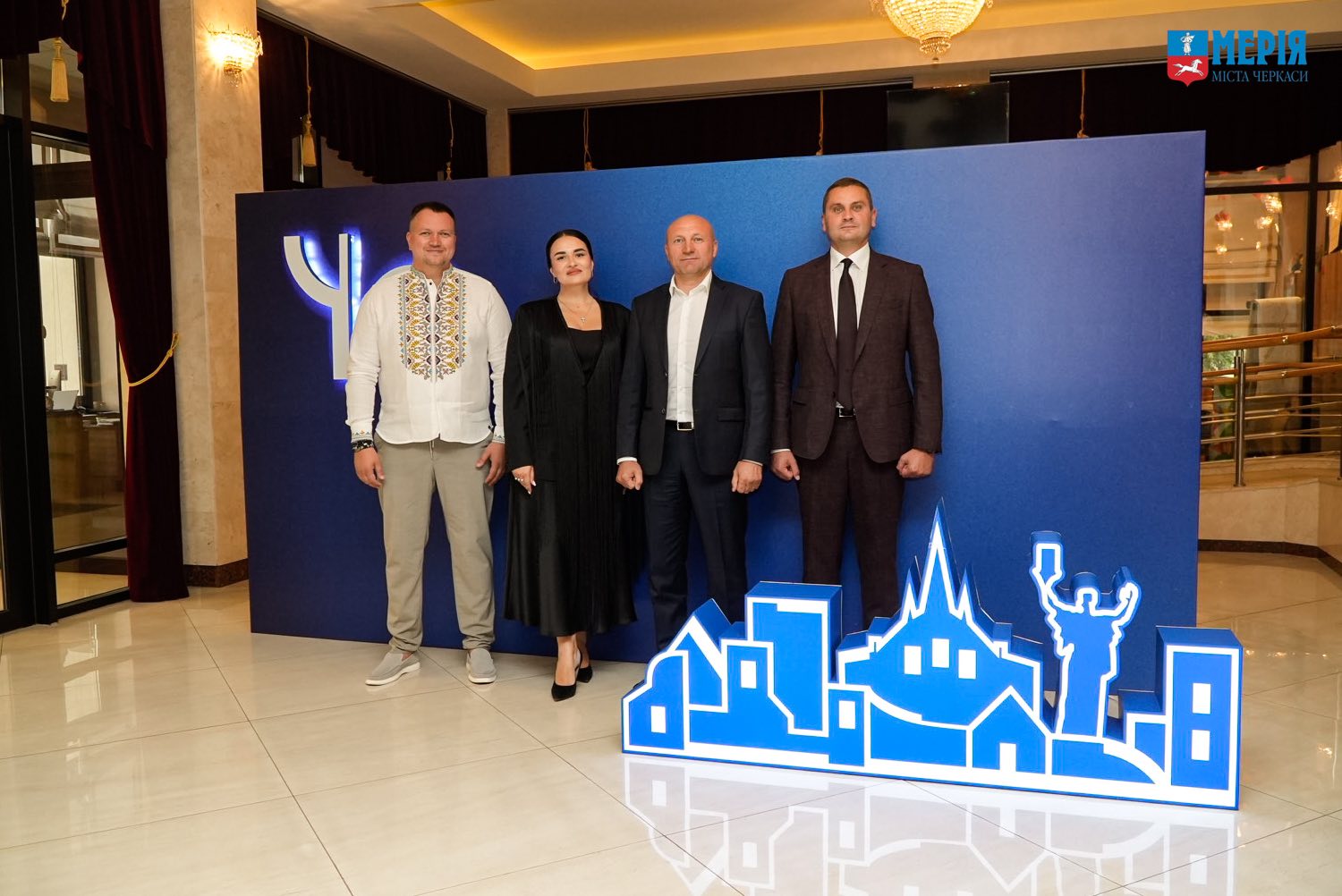 У Черкасах, напередодні Дня міста, вручили відзнаки видатним землякам - фото 5