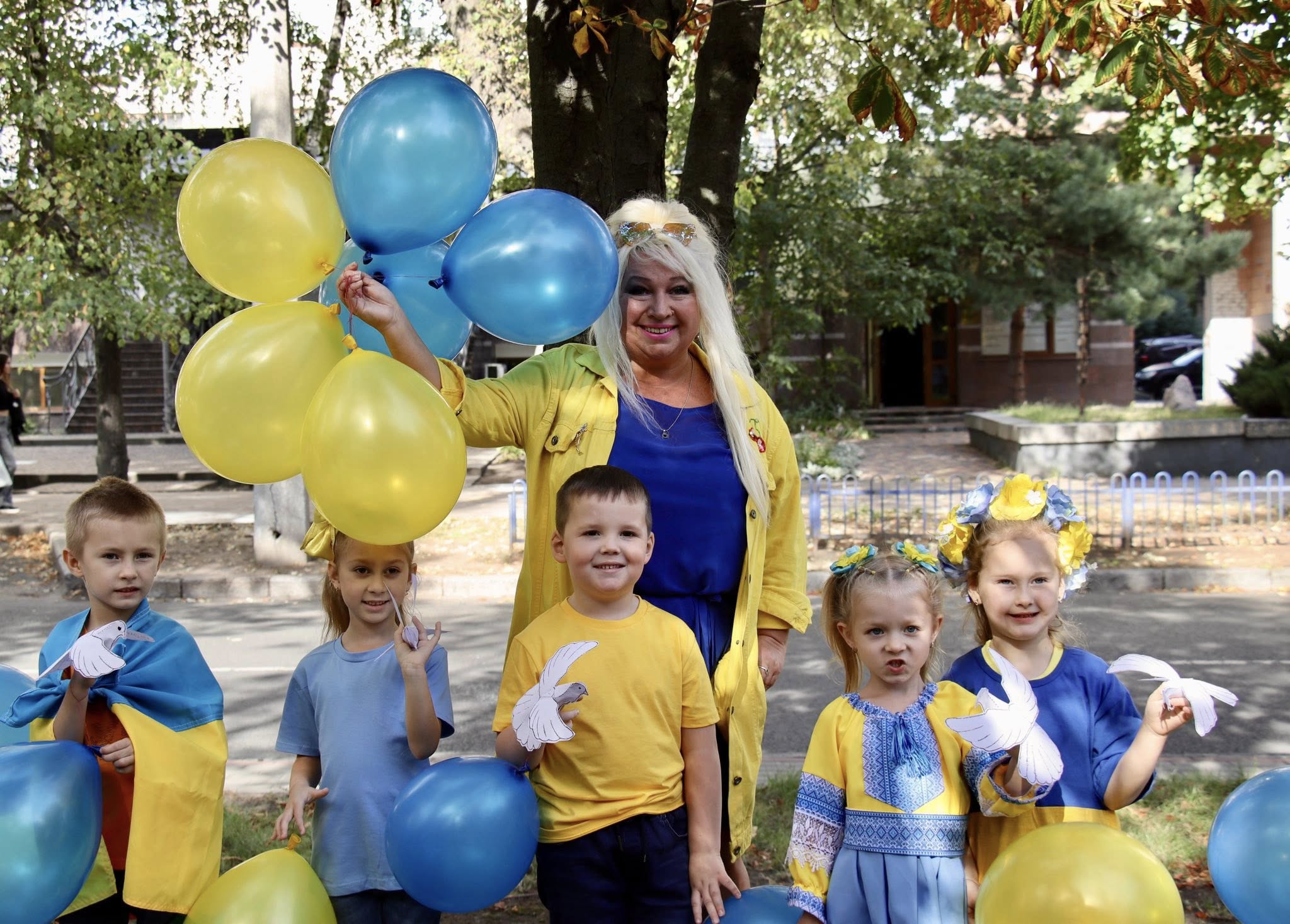 Юній черкасці долучилися до відзначення Міжнародного дня миру - фото 2
