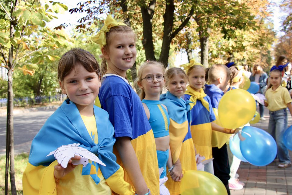 Юній черкасці долучилися до відзначення Міжнародного дня миру - фото 8