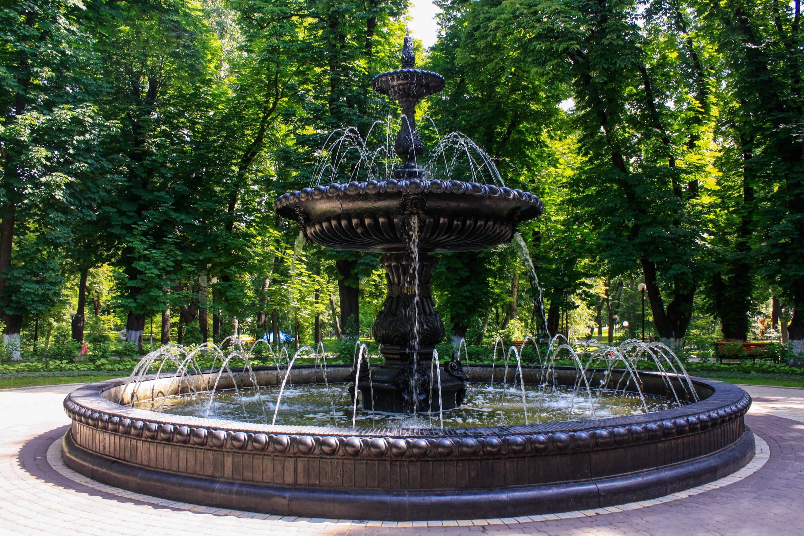 Маріїнський парк: назви, історія та що тут подивитись - фото 2