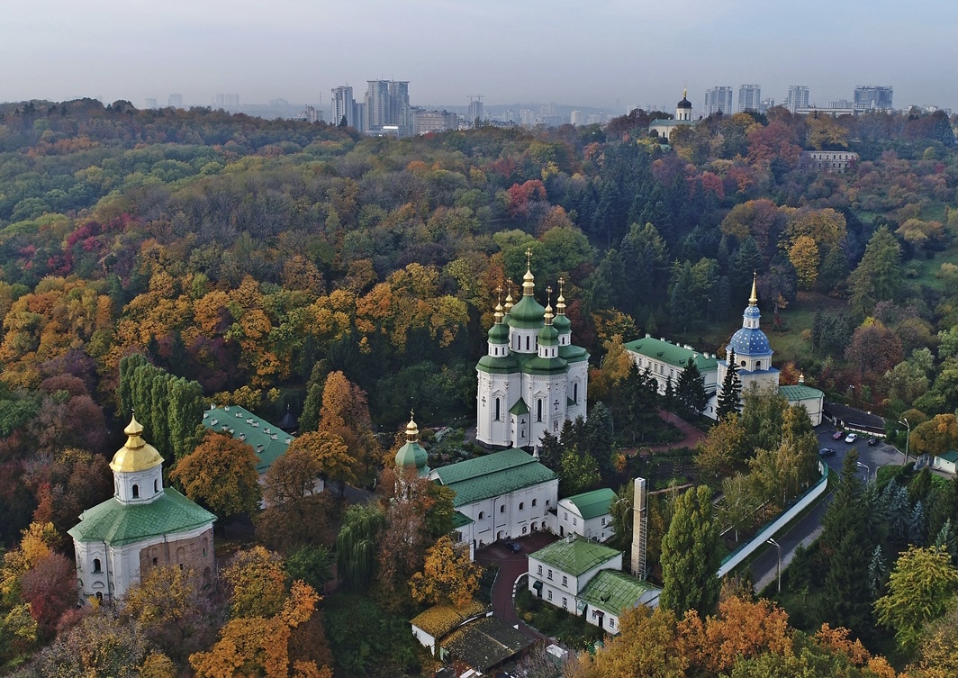 Від печер до бароко: історія і таємниці Видубицького монастиря - фото 2