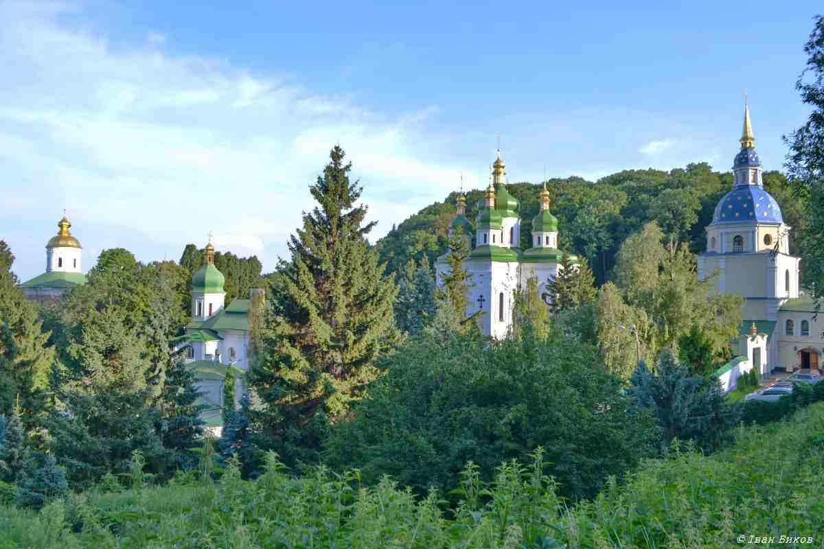 Від печер до бароко: історія і таємниці Видубицького монастиря - фото 5